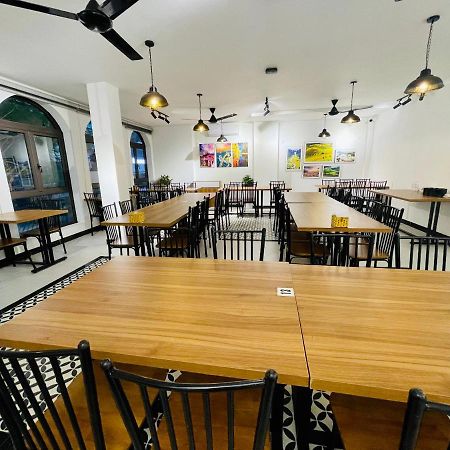Little Vietnam Hotel - Cat Ba Chan Chau Екстериор снимка