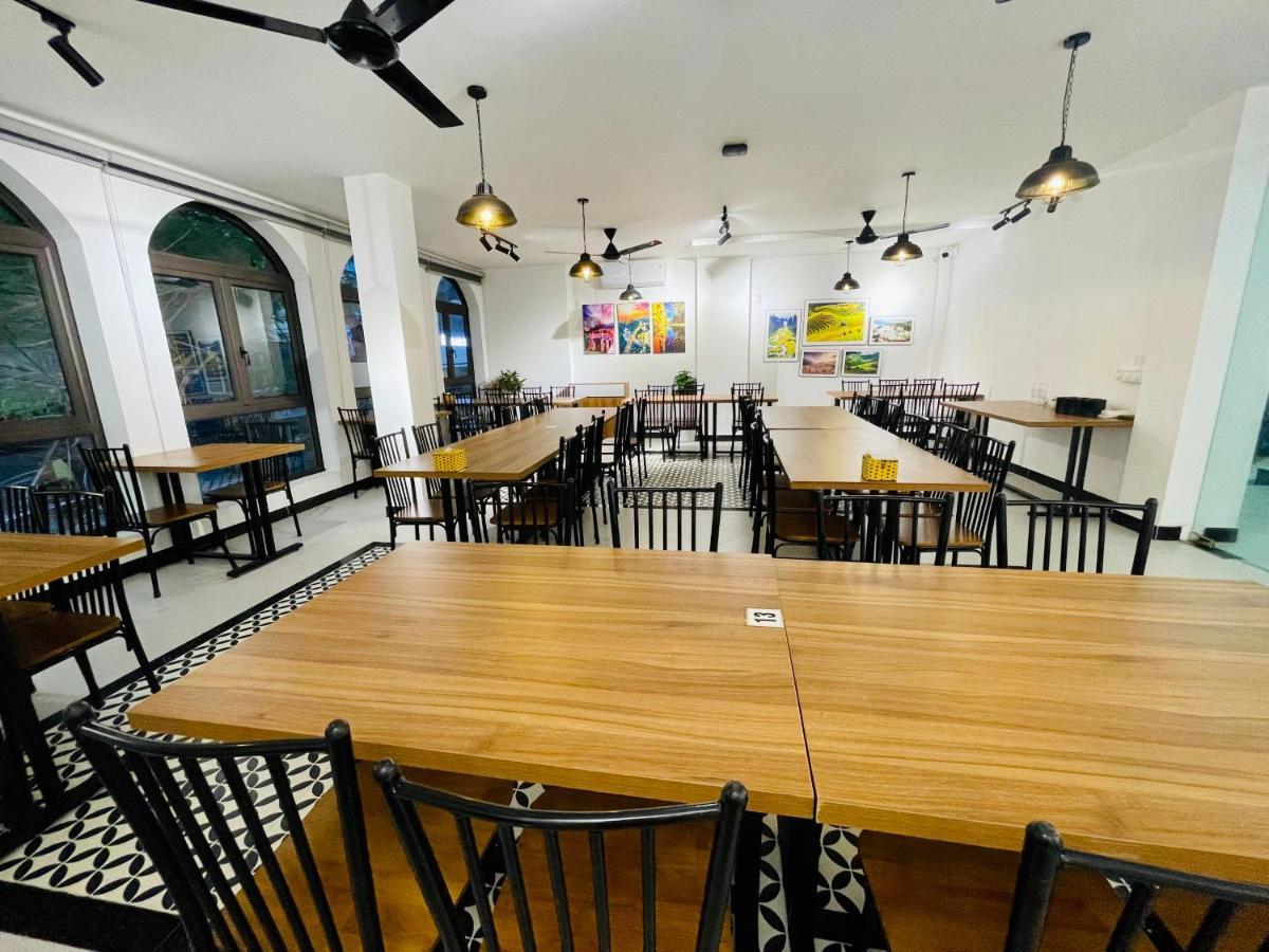 Little Vietnam Hotel - Cat Ba Chan Chau Екстериор снимка